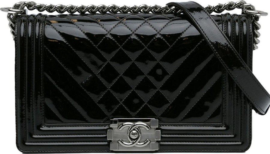 Dames Chanel | Chanel Medium Patent Chevron Boy Flap Zwart