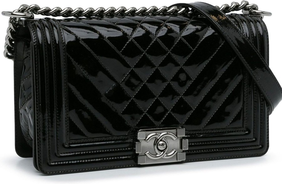 Dames Chanel | Chanel Medium Patent Chevron Boy Flap Zwart